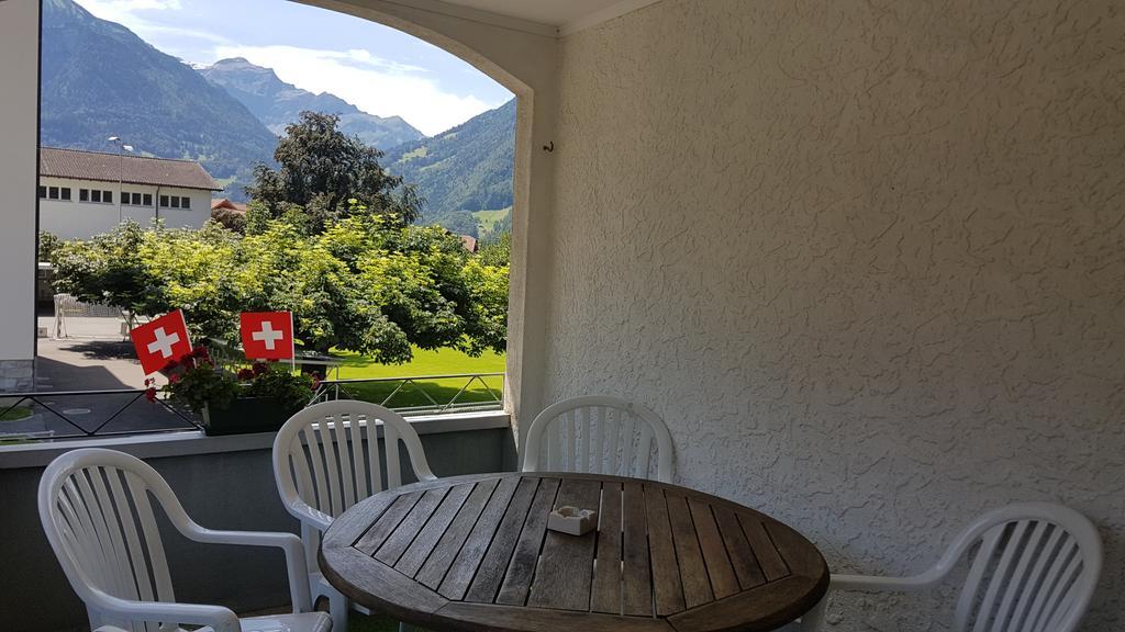 Mountain Views Apartment Interlaken Bagian luar foto